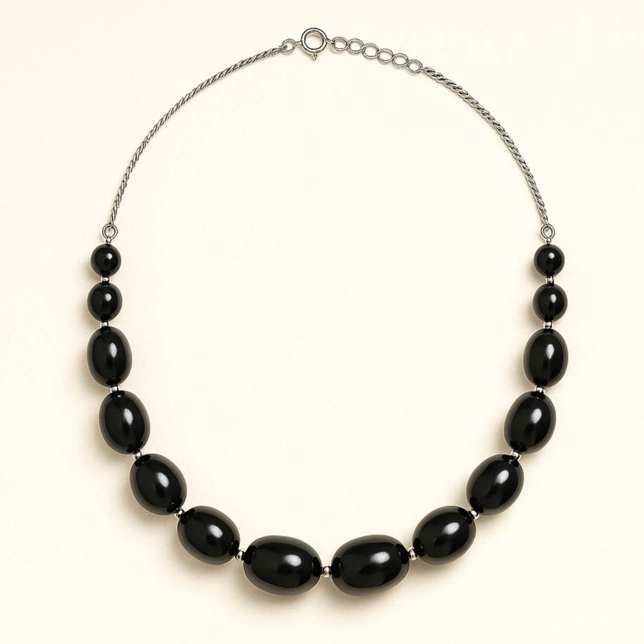 Freshwater Necklace with Silver Chain Black