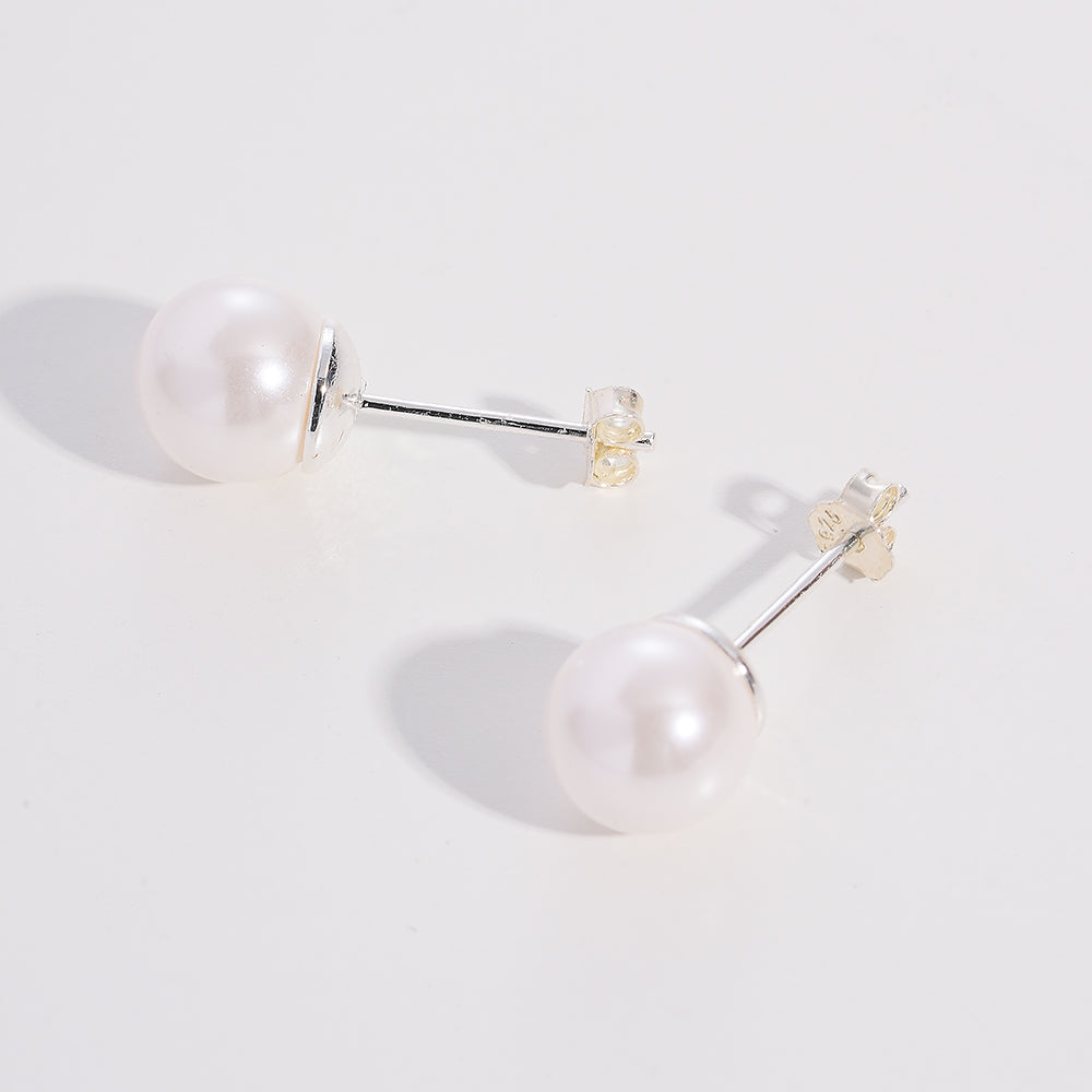 Glass Pearl Earring