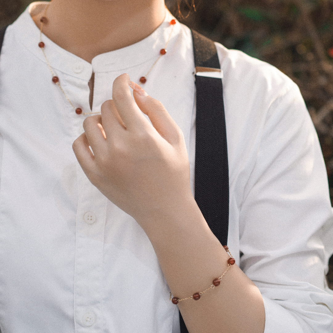 Red Agate Beaded Bracelet With 18K Plated Chain